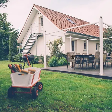 Fermette Les Ormes, 8 Personnes, Village * 메를리몽